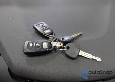 2016 Hyundai Elantra Se from USA, damaged, VIN 5NPDH4AE2GH727178